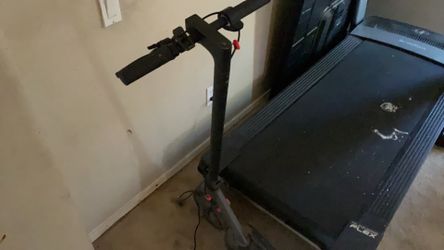 LADPED ELECTRIC SCOOTER WORKS PERFECT READ DISC