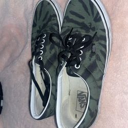 Vans Sneakers