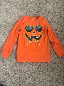 HALLOWEEN LONG SLEEVE SIZE 6 shirt