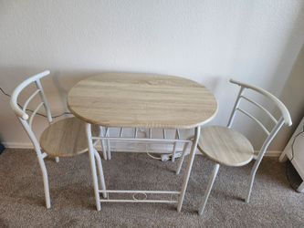 Dining Table & Chairs w/ Dishrack Below