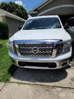 2017 Nissan Titan SV