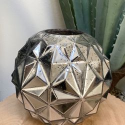 8” geometric round vase decor