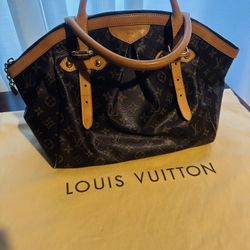 Louis Vuitton Trivoli GM 