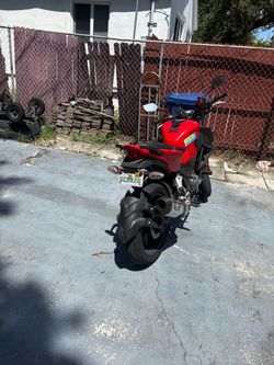 Honda  cb300f 2015