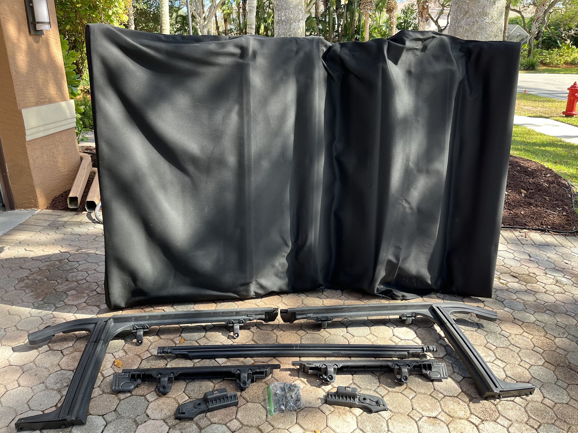 FREE Jeep Wrangler JK JL Soft tops.  Free Yourself From Your Hard Top