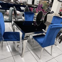 5pc Dining Set 💙 Blue Velvet Chairs 💙 