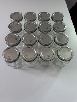 16 Mason Jars With Brand New Tops