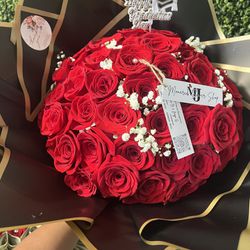 Bouquet Of Red Roses 