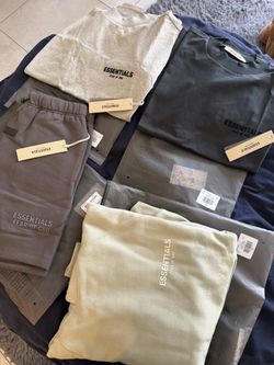 Authentic New Essentials! All XS! 🫡🫡
