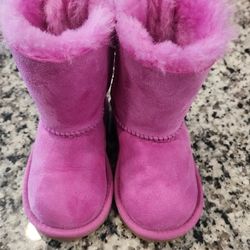 Toddler Size 6C UGGS