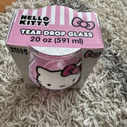 Hello kitty Glass