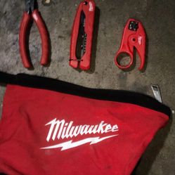 Milwaukee Coax Install Kit (model 48-22-8103