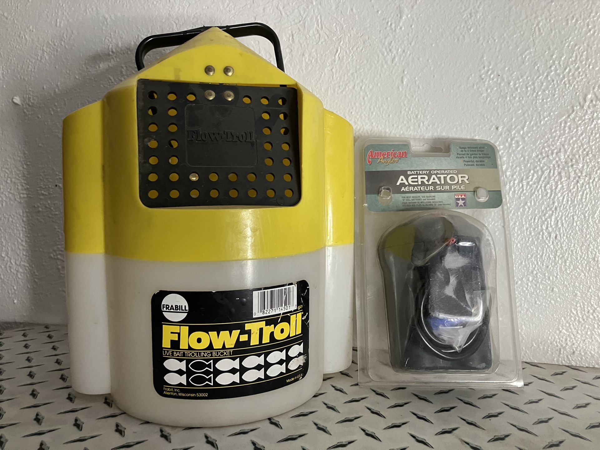 Fishing Bait Container And Pump