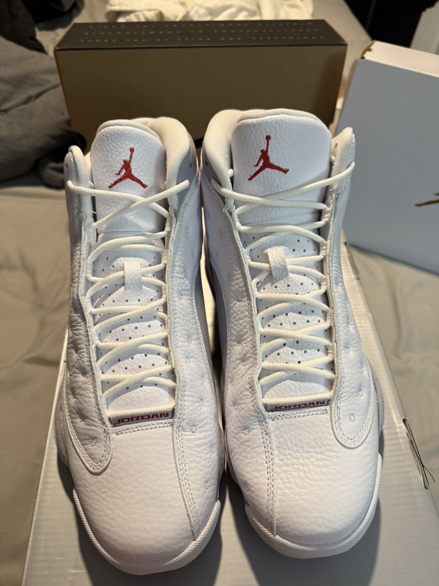Air Jordan 13 Retro Deadstock White/true Red-wolf Grey Size 11.5