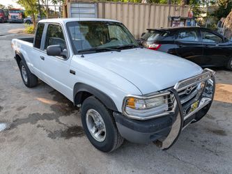 2001 Mazda B4000 SE