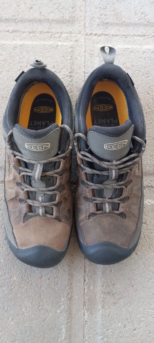 Keen Men's Targhee Waterproof Hiking Boot Shoes Size 12 Good Condition