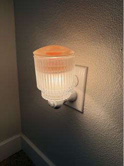 Plug-in Wax Warmer