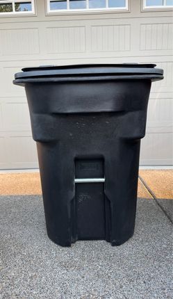 TOTER 96 Gallon Recycling Trash Garbage Can Bin With Wheels