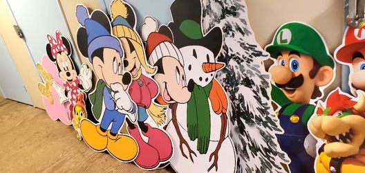 Large Wood Carved Designs