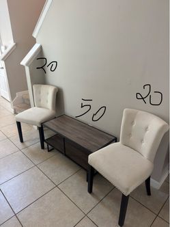 Coffee Table and 2 Accent Chairs Set