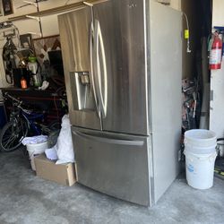 French Doors Refrigerator 