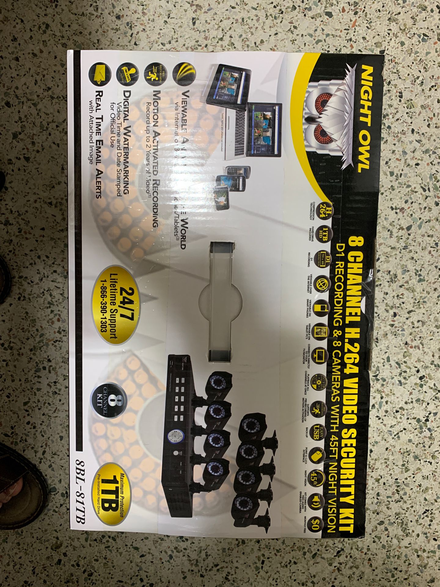 Brand new in a sealed box 8 channels security kit.