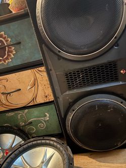 2 12in p3 subwoofers in box