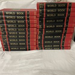 World Book Encyclopedia Vintage Reference Books  20 Vol Set 1971