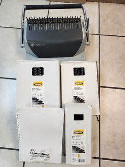 GBC CombBind C110 Binding Machine with Supplies