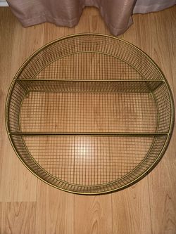 Gold Metal Wire Round Wall Shelf