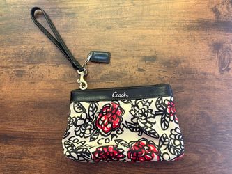 coach floral black wristlet