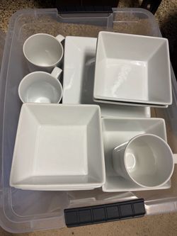 White Square Ceramic Dinnerware Set