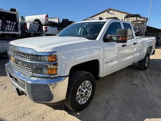 Chevrolet Silverado 2500HD Double Cab Pickup Truck
