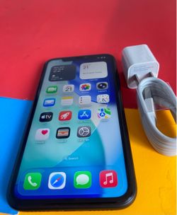 📱 Apple iPhone 11 – Black (64GB) – FACTORY UNLOCKED 🔓