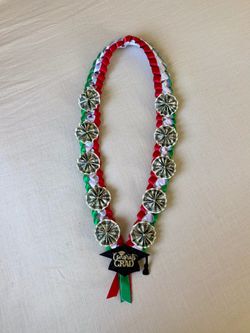 Custom Graduation Leis