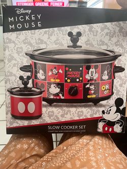 Micky Slow Cooker