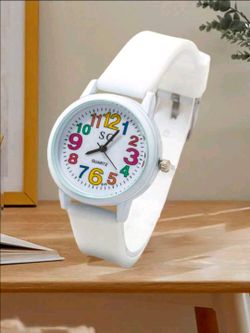 Unisex White Quartz Wrist Watch Colorful White Silicone Strap Casual Analog Wristwatch
This unisex quartz wristwatch features a clean white silicone s