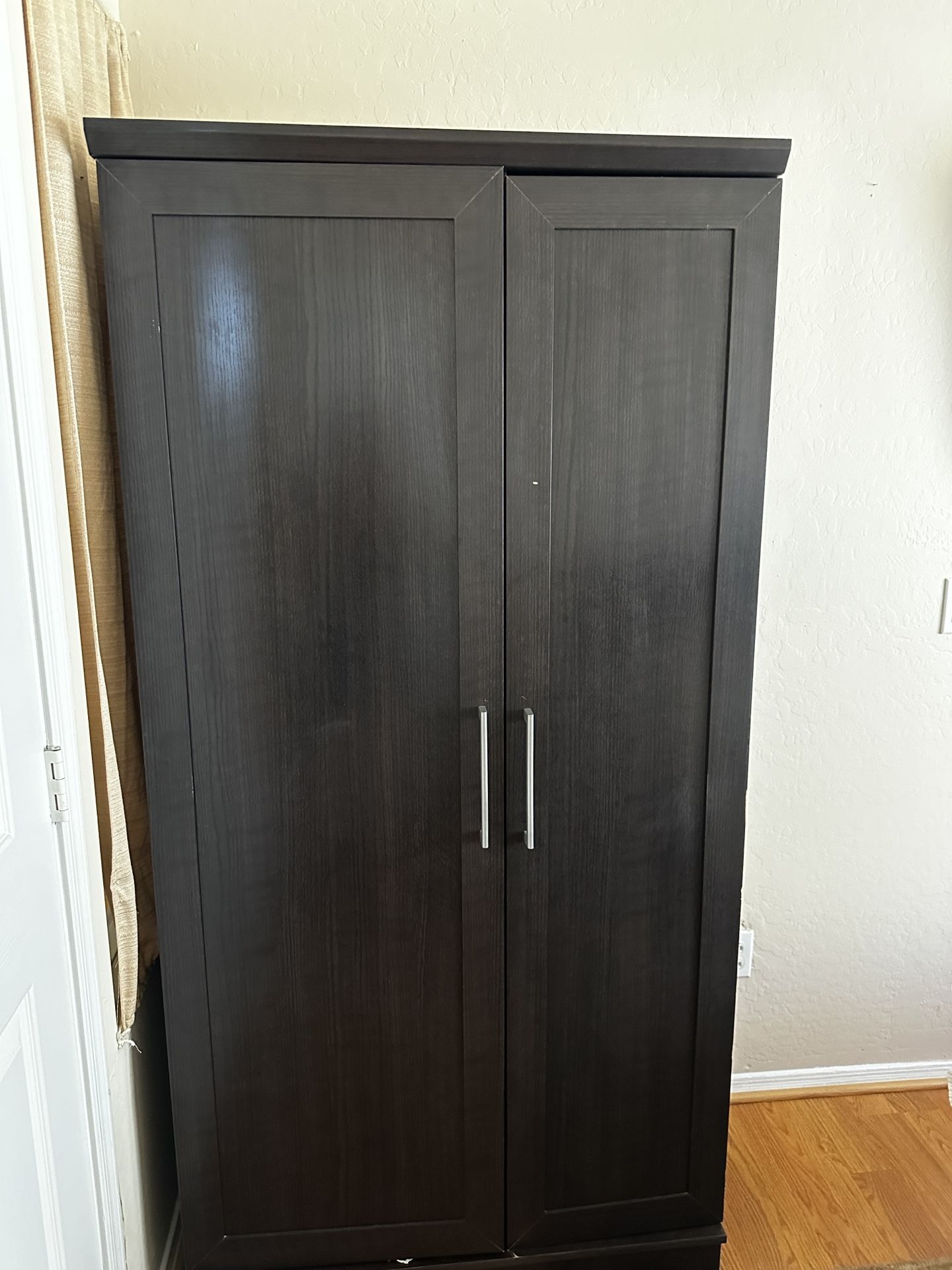Queen Size Bedroom Set