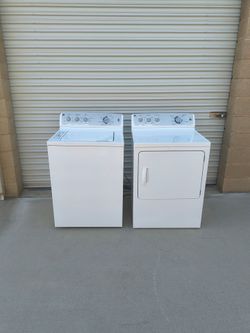 GE washer and gas dryer set