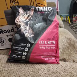 Nulo medal Series Cat Food $5