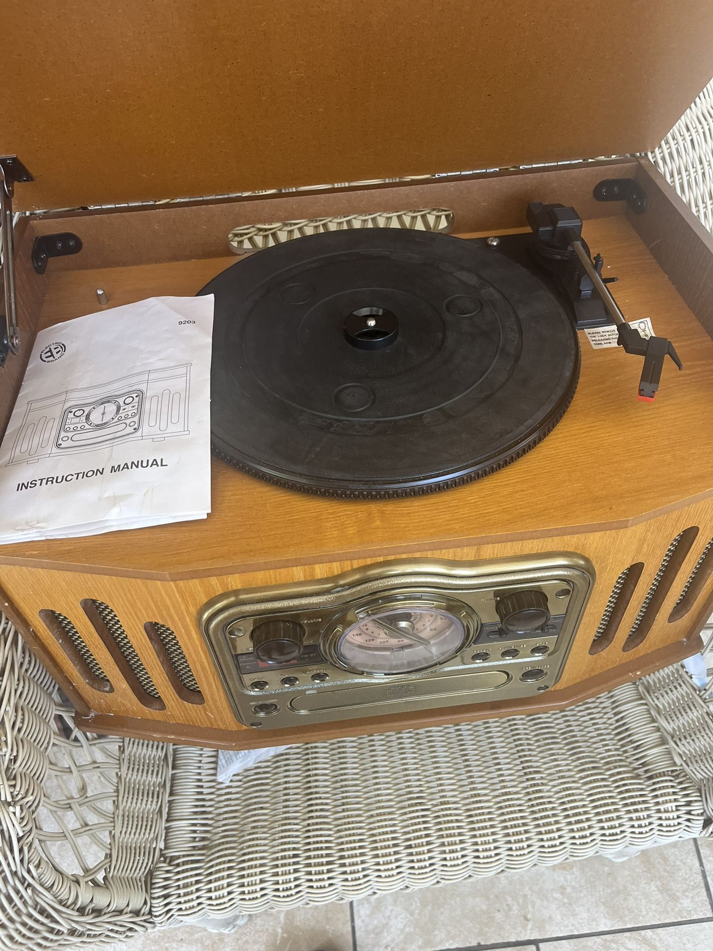 Radio/record/CD Player