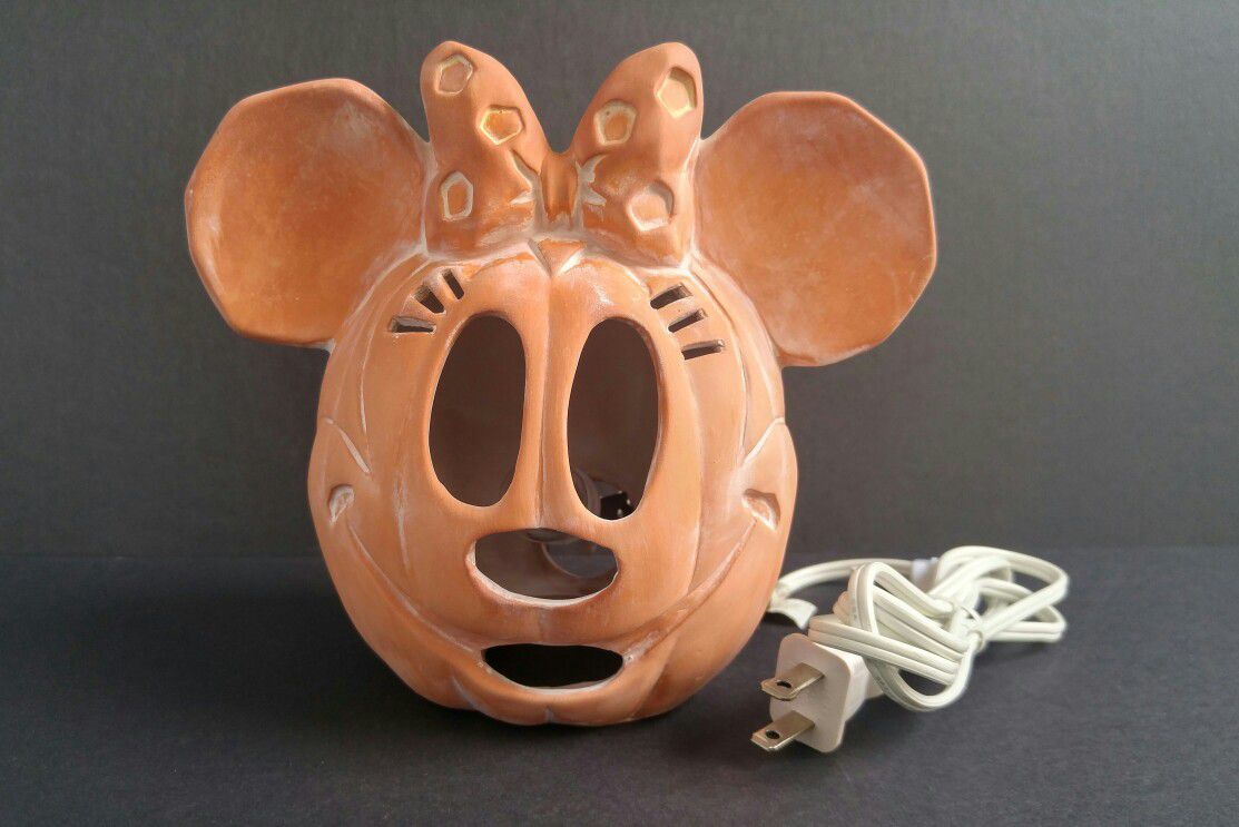 Minnie Mouse Jack-O-Lantern