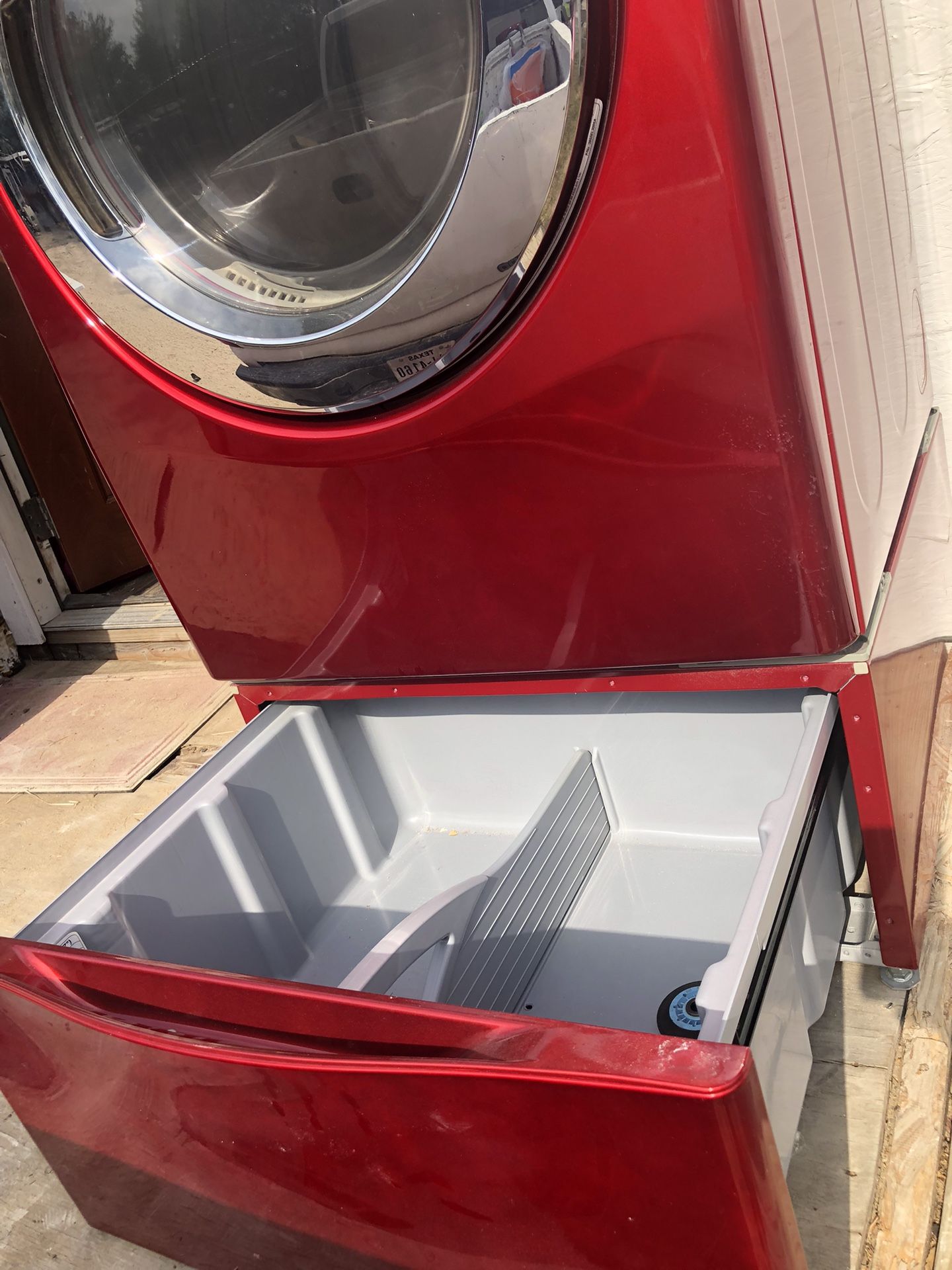 Red LG Washer And Dryer for Sale in Von Ormy, TX OfferUp