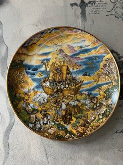 Noah's Ark Decorative Collector Plate