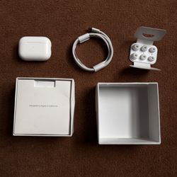 AirPod 2 Pro With MagSafe Charging Case And USB-c Charging Cable