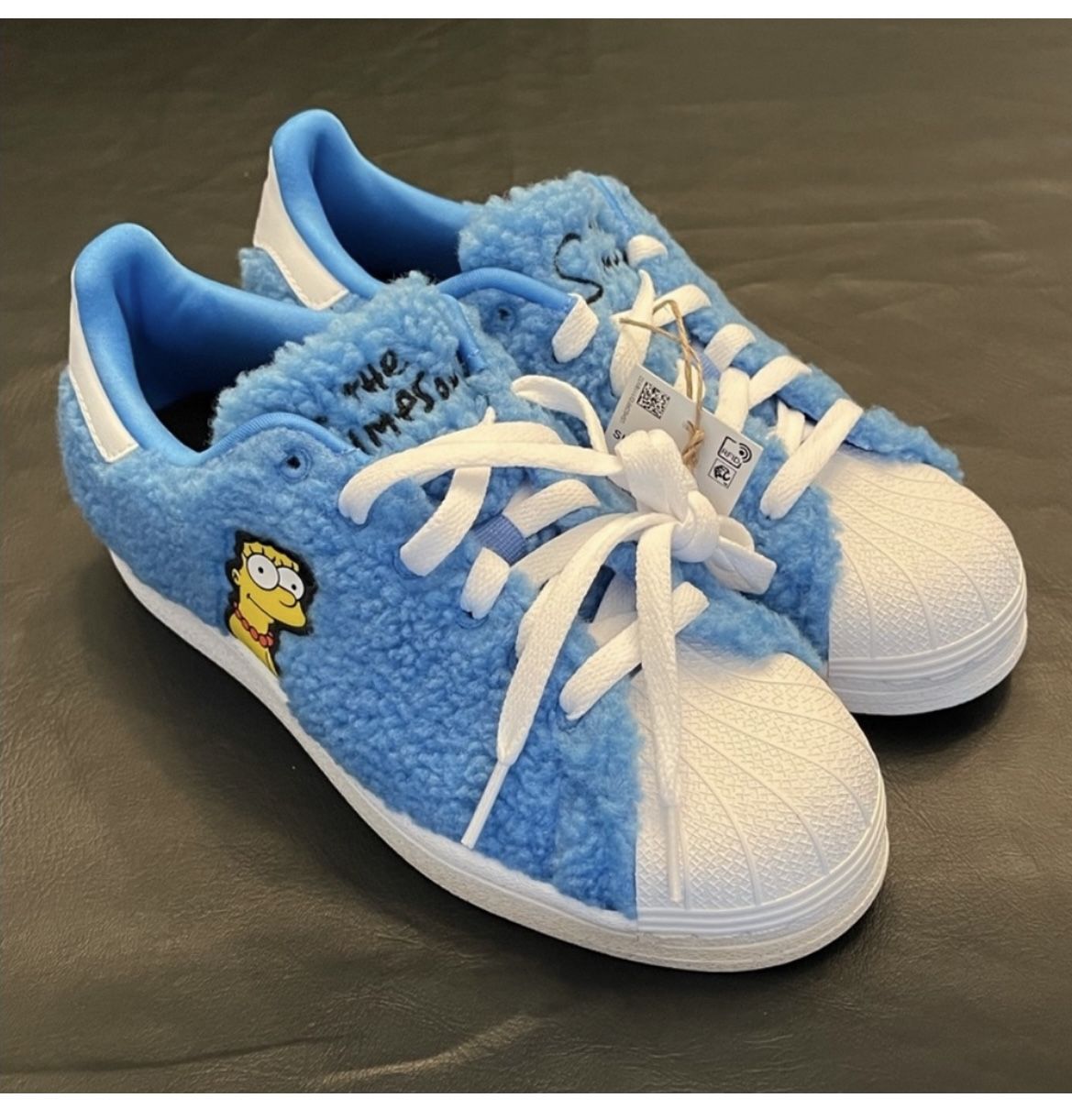 Adidas The Simpsons Marge Superstar sneakers with adidas crossbody