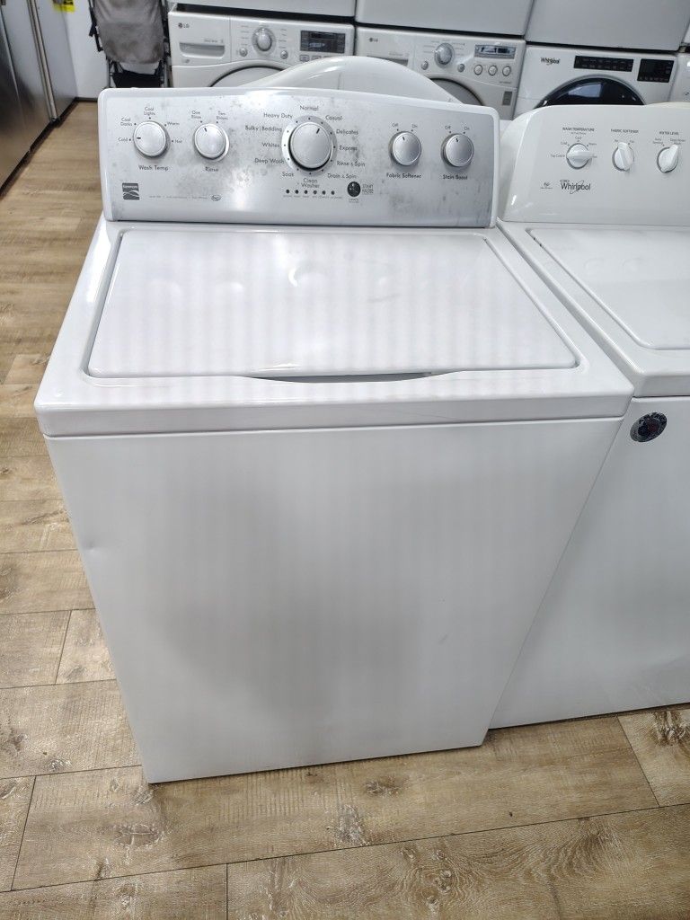 Kenmore   Super Capacity Auto Sensing Washer In Excellent working Condition Like New