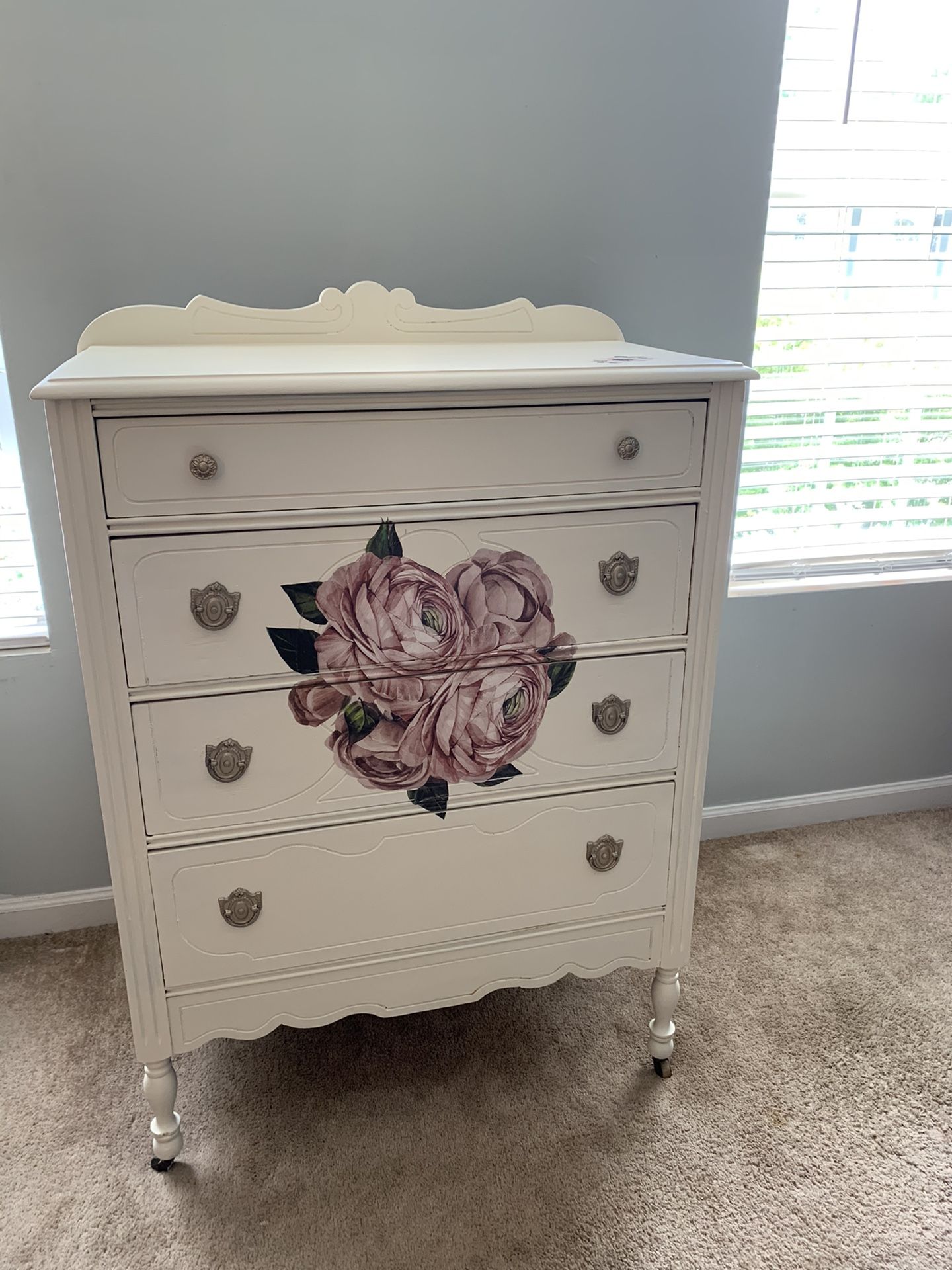 Vintage Antique dresser