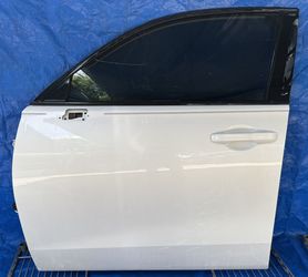 HONDA HR-V FRONT LEFT SIDE DOOR ASSEMBLY WHITE (NH883P) 2023-2025 