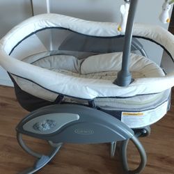 Graco Gliding Swing 